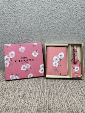 Coach Pink Floral Passport Cover & Luggage Tag Gift Set